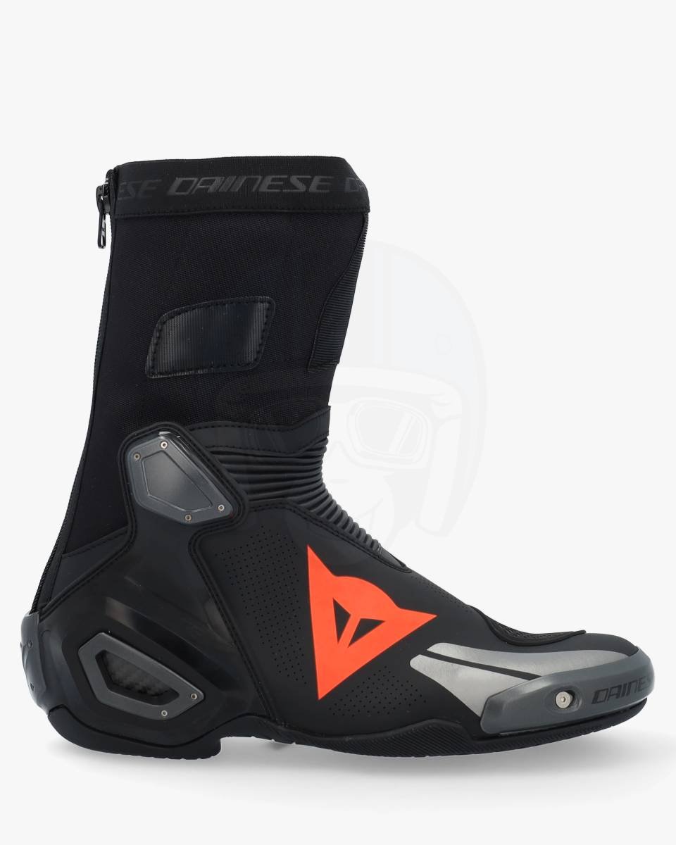 dainese-axial-2-air-boots-
