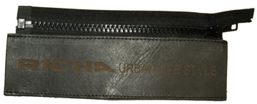Richa Belt Connector Black