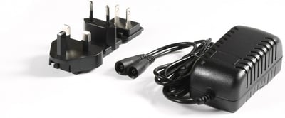 Macna Charger 7,4V 1A - Gloves Macna Charger 7,4V 1A - Gloves