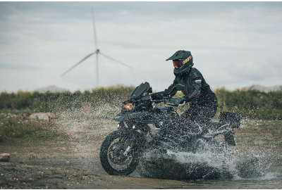 From summer to autumn motorcycle outfit